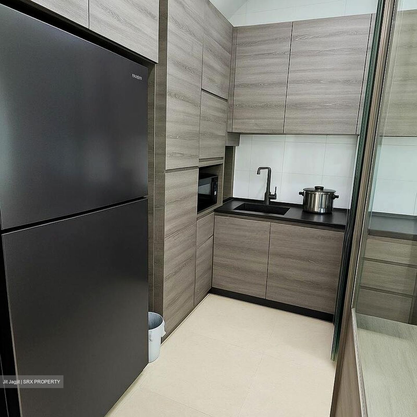 Cabana (D28), Terrace #499006461